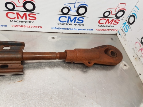 John Deere 6320, 6000, 6010, 6020, 6030 Series Levelling Box Al77854, L200756 - Подвеска: фото 4 John Deere 6320, 6000, 6010, 6020, 6030 Series Levelling Box Al77854, L200756 - Подвеска: фото 4