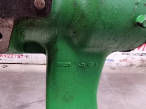 John Deere 6r, 6145r Rock Cross Shaft Support Rockshaft L168104, L220742 - Подвеска: фото 5 John Deere 6r, 6145r Rock Cross Shaft Support Rockshaft L168104, L220742 - Подвеска: фото 5
