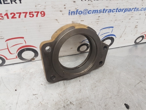 John Deere Se6200, 6100, 6200, 6300, 6400 Pto Bearing Housing L76287 - Трансмиссия: фото 2 John Deere Se6200, 6100, 6200, 6300, 6400 Pto Bearing Housing L76287 - Трансмиссия: фото 2