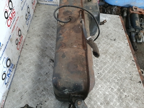 Lamborghini 1106 4wd Right Hand Side Diesel Tank 0.257.8143.3/40 - Топливный бак для Тракторов: фото 4 Lamborghini 1106 4wd Right Hand Side Diesel Tank 0.257.8143.3/40 - Топливный бак для Тракторов: фото 4