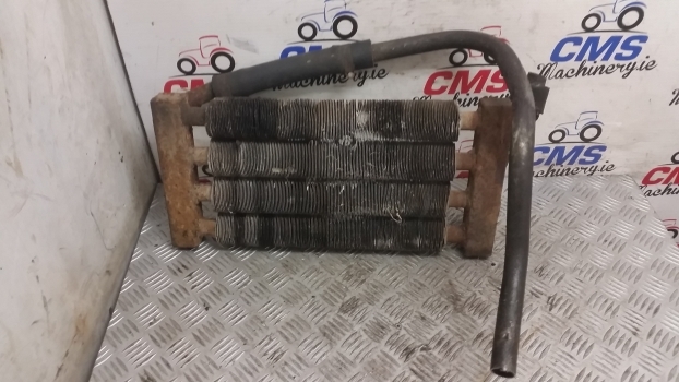 Massey Ferguson Cooler Radiator, Cooler 1462469m91 - Радиатор для Тракторов: фото 4 Massey Ferguson Cooler Radiator, Cooler 1462469m91 - Радиатор для Тракторов: фото 4