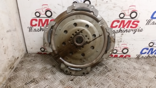 New Holland T5. 100, 110, 120 Engine Flywheel Damper 47888600 - Маховик для Тракторов: фото 2 New Holland T5. 100, 110, 120 Engine Flywheel Damper 47888600 - Маховик для Тракторов: фото 2