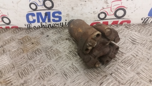 New Holland T5.100, T5.110, T5.120 4wd Propeller Shaft 47643626 - Карданный вал для Тракторов: фото 2 New Holland T5.100, T5.110, T5.120 4wd Propeller Shaft 47643626 - Карданный вал для Тракторов: фото 2