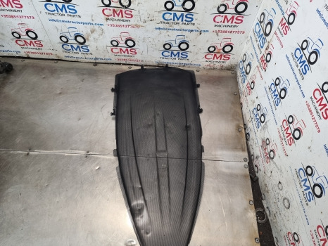 New Holland T5.120, T5.100, T5.110, Nose Cone Grille, Grill Panel 47574359 - Решётка радиатора: фото 2 New Holland T5.120, T5.100, T5.110, Nose Cone Grille, Grill Panel 47574359 - Решётка радиатора: фото 2
