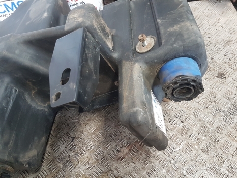 New Holland T7.200 Adblue Tank 84260592 - Бак для AdBlue для Тракторов: фото 5 New Holland T7.200 Adblue Tank 84260592 - Бак для AdBlue для Тракторов: фото 5