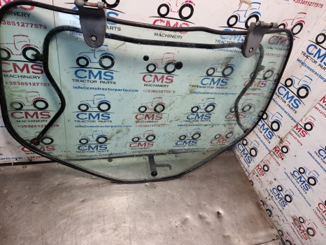 New Holland Ts115a, T7000, Case Series, Cab Back Window Assy 87663400, 82030887 - Стекло и запчасти: фото 3 New Holland Ts115a, T7000, Case Series, Cab Back Window Assy 87663400, 82030887 - Стекло и запчасти: фото 3