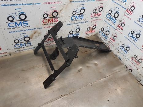 Same Dorado 85 Bonnet Hood Frame Assy 0.011.7475.3, 0.009.6809.2/40 - Кузов и экстерьер: фото 2 Same Dorado 85 Bonnet Hood Frame Assy 0.011.7475.3, 0.009.6809.2/40 - Кузов и экстерьер: фото 2