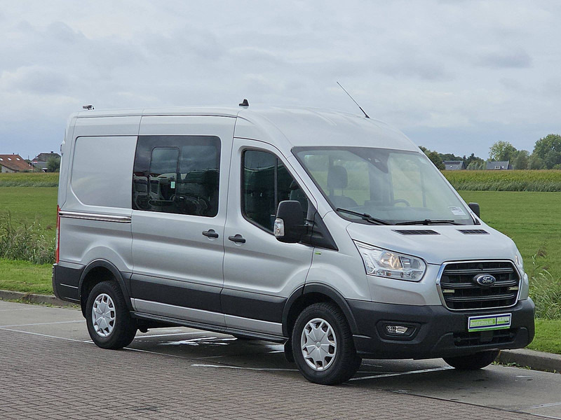 Ford Transit 350 ac aut. DC EURO6 - Цельнометаллический фургон: фото 4 Ford Transit 350 ac aut. DC EURO6 - Цельнометаллический фургон: фото 4