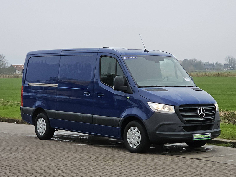 Mercedes-Benz Sprinter 317 L2H1 Automaat! - Цельнометаллический фургон: фото 4 Mercedes-Benz Sprinter 317 L2H1 Automaat! - Цельнометаллический фургон: фото 4