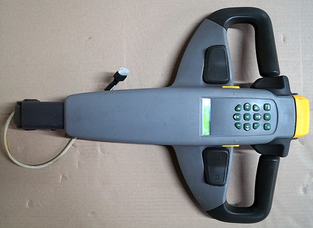 Atlet 078959 | Tiller Head ref 118497/B from Atlet PLP200N year 2008 - Электрическая система для Погрузочно-разгрузочной техники: фото 1 Atlet 078959 | Tiller Head ref 118497/B from Atlet PLP200N year 2008 - Электрическая система для Погрузочно-разгрузочной техники: фото 1