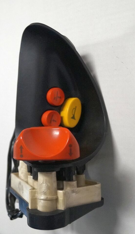 Linde 1443605100 | Rijschakelaar Control handle Control module - Подрулевой переключатель для Погрузочно-разгрузочной техники: фото 2 Linde 1443605100 | Rijschakelaar Control handle Control module - Подрулевой переключатель для Погрузочно-разгрузочной техники: фото 2