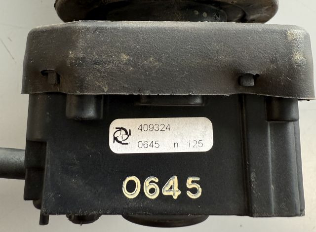 Linde 409324 | Joystick Single Axis Still no. 8409324 sn 0645 125 - Электрическая система для Погрузочно-разгрузочной техники: фото 2 Linde 409324 | Joystick Single Axis Still no. 8409324 sn 0645 125 - Электрическая система для Погрузочно-разгрузочной техники: фото 2