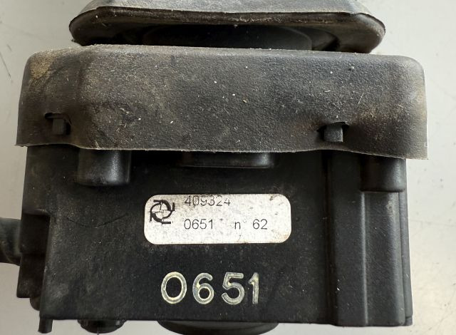 Linde 409324 | Joystick Single Axis Still no. 8409324 sn 0651 62 - Электрическая система для Погрузочно-разгрузочной техники: фото 2 Linde 409324 | Joystick Single Axis Still no. 8409324 sn 0651 62 - Электрическая система для Погрузочно-разгрузочной техники: фото 2