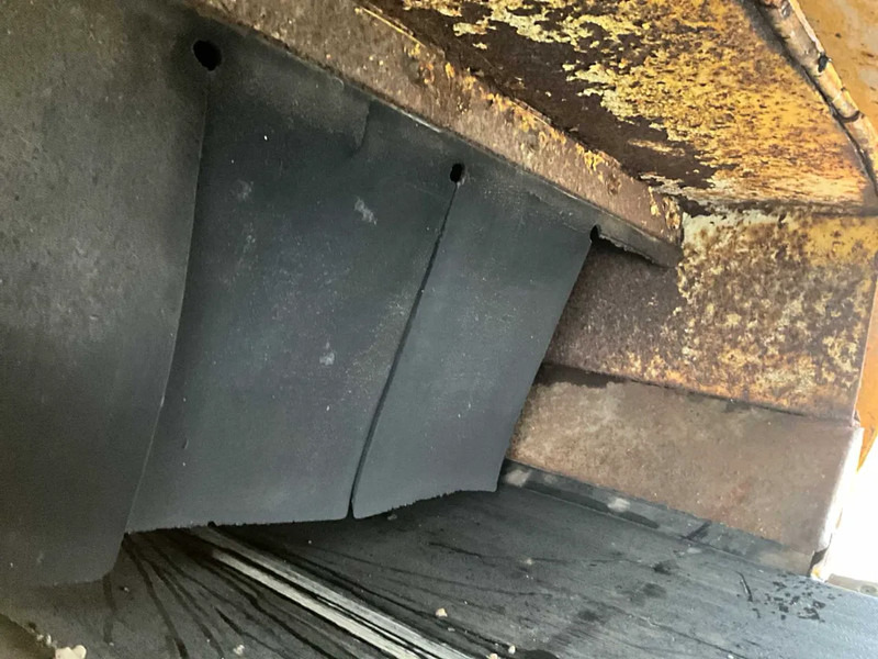 Мобильная дробилка Kleemann Mobirex MRB 102 RA - Prall crusher: фото 13 Мобильная дробилка Kleemann Mobirex MRB 102 RA - Prall crusher: фото 13