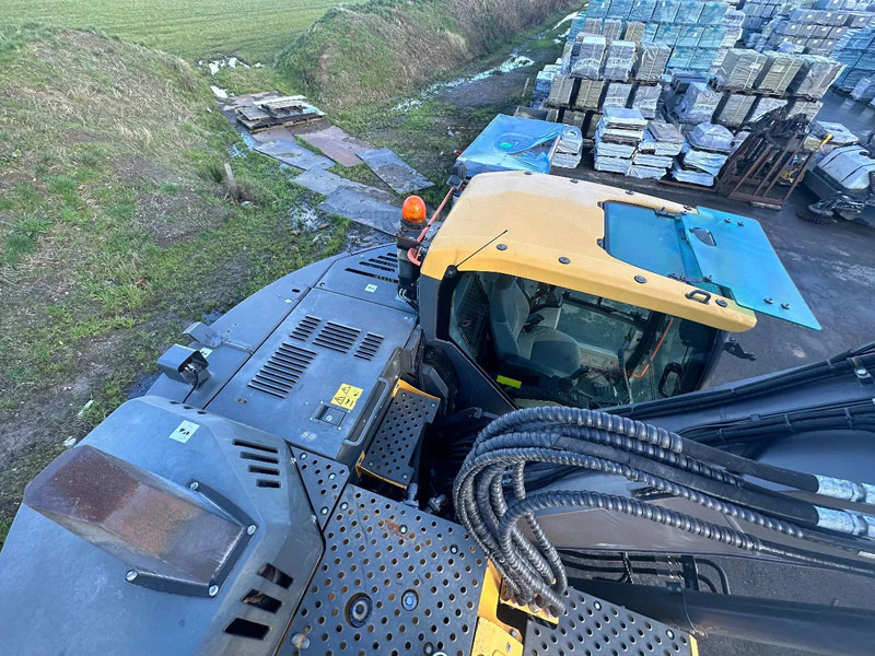 Новый Гусеничный экскаватор Volvo ECR 235 EL: фото 10