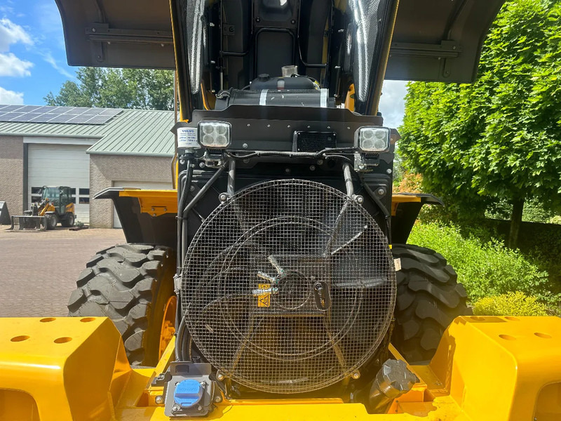 Новый Колёсный погрузчик Volvo L90 H2 2025: фото 12