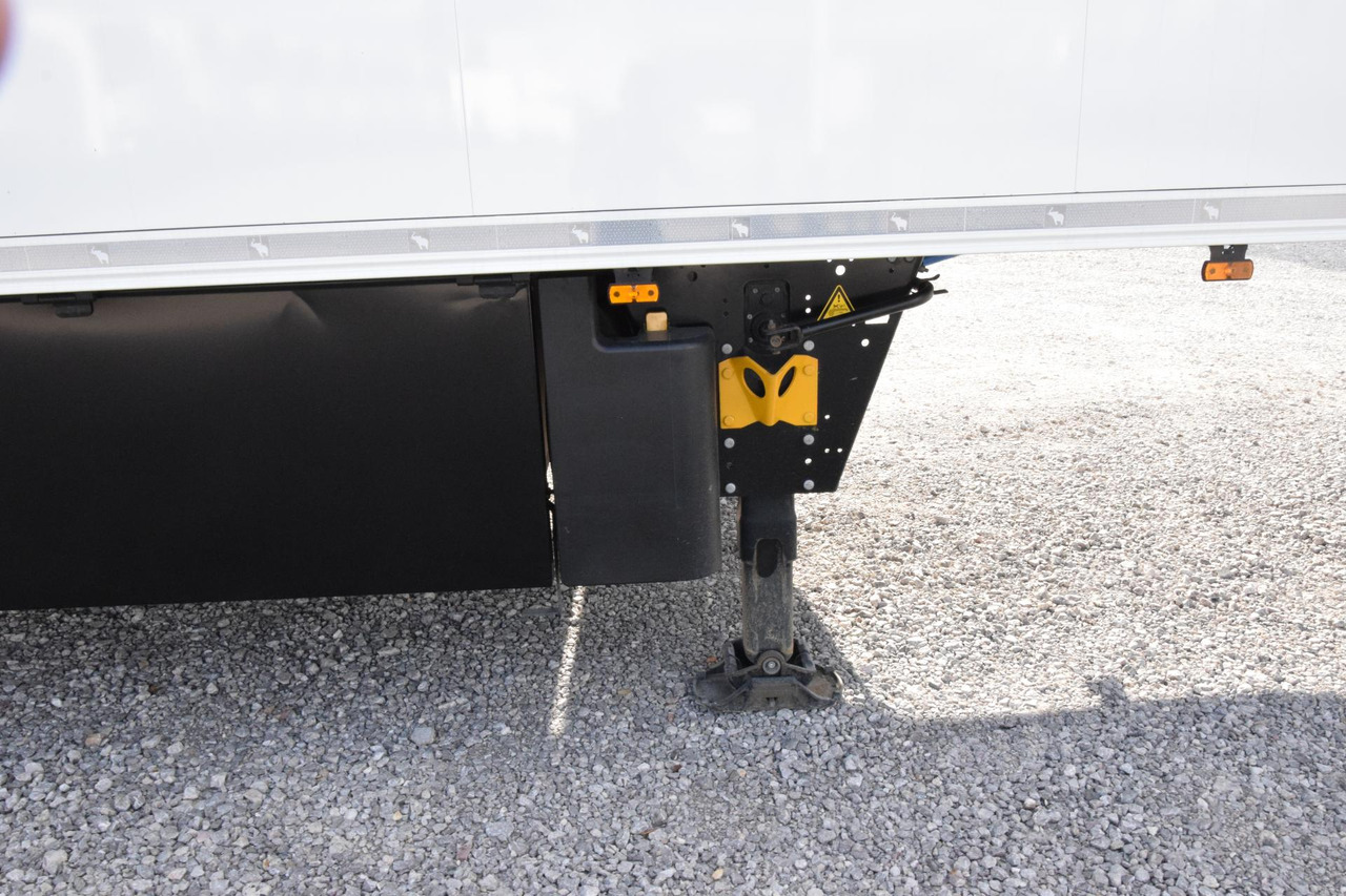 Полуприцеп-рефрижератор Schmitz Cargobull SKO FP 60 ThermoKing SLXi 300: фото 13