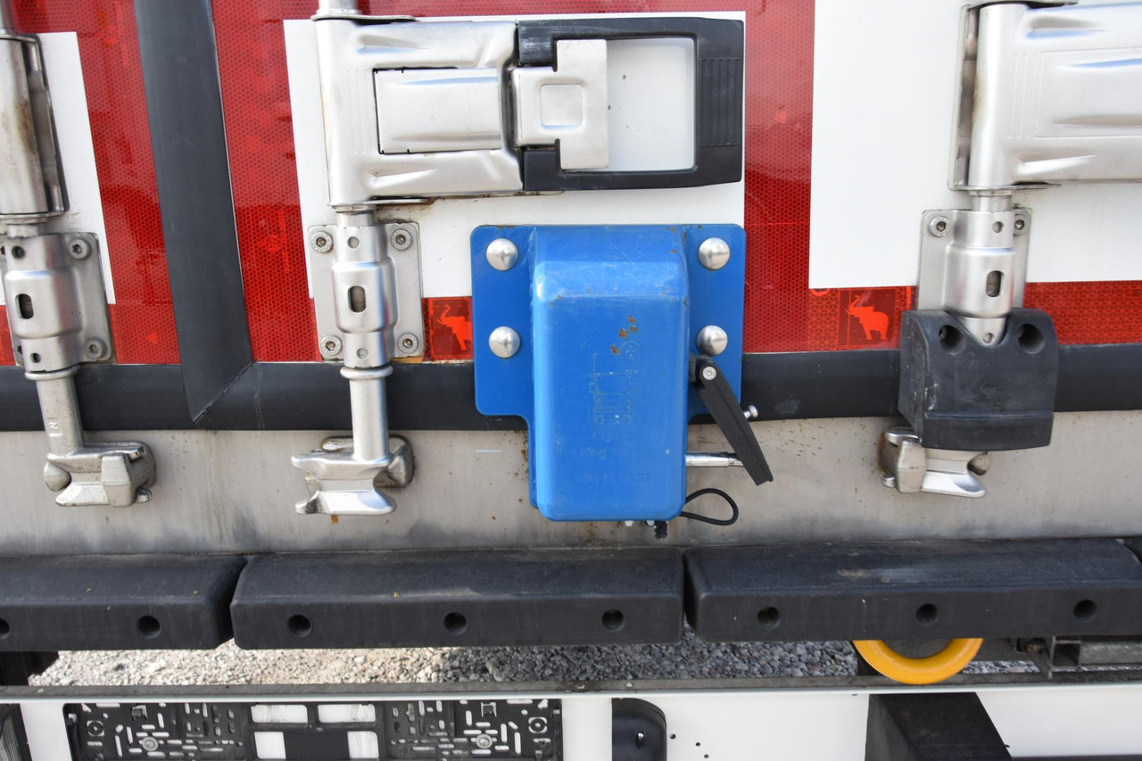 Полуприцеп-рефрижератор Schmitz Cargobull SKO FP 60 ThermoKing SLXi 300: фото 9