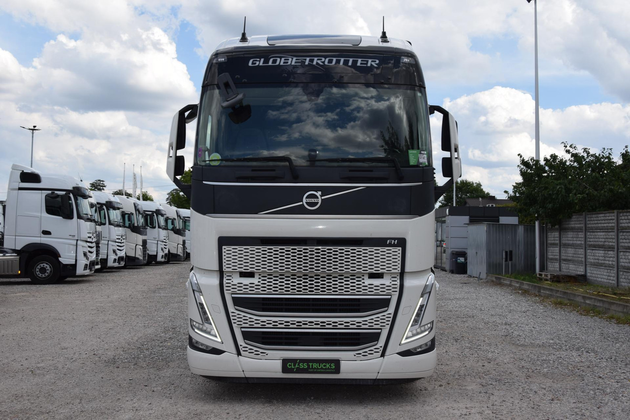 Volvo FH 460 Globetrotter XL i-Save Side Skirts - Тягач: фото 2 Volvo FH 460 Globetrotter XL i-Save Side Skirts - Тягач: фото 2