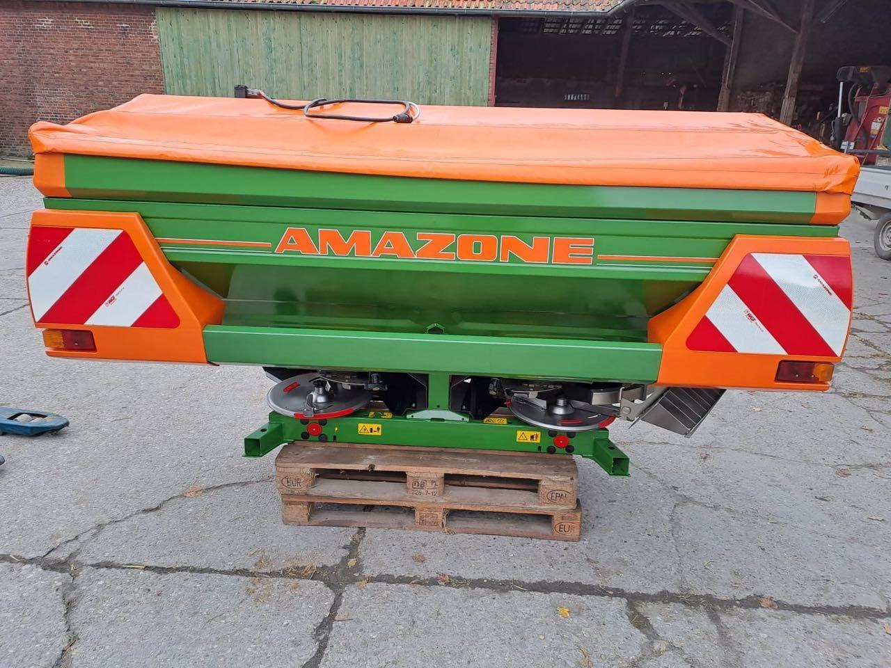 Amazone ZA-M 1001 Special SBS - Разбрасыватель удобрений: фото 1 Amazone ZA-M 1001 Special SBS - Разбрасыватель удобрений: фото 1
