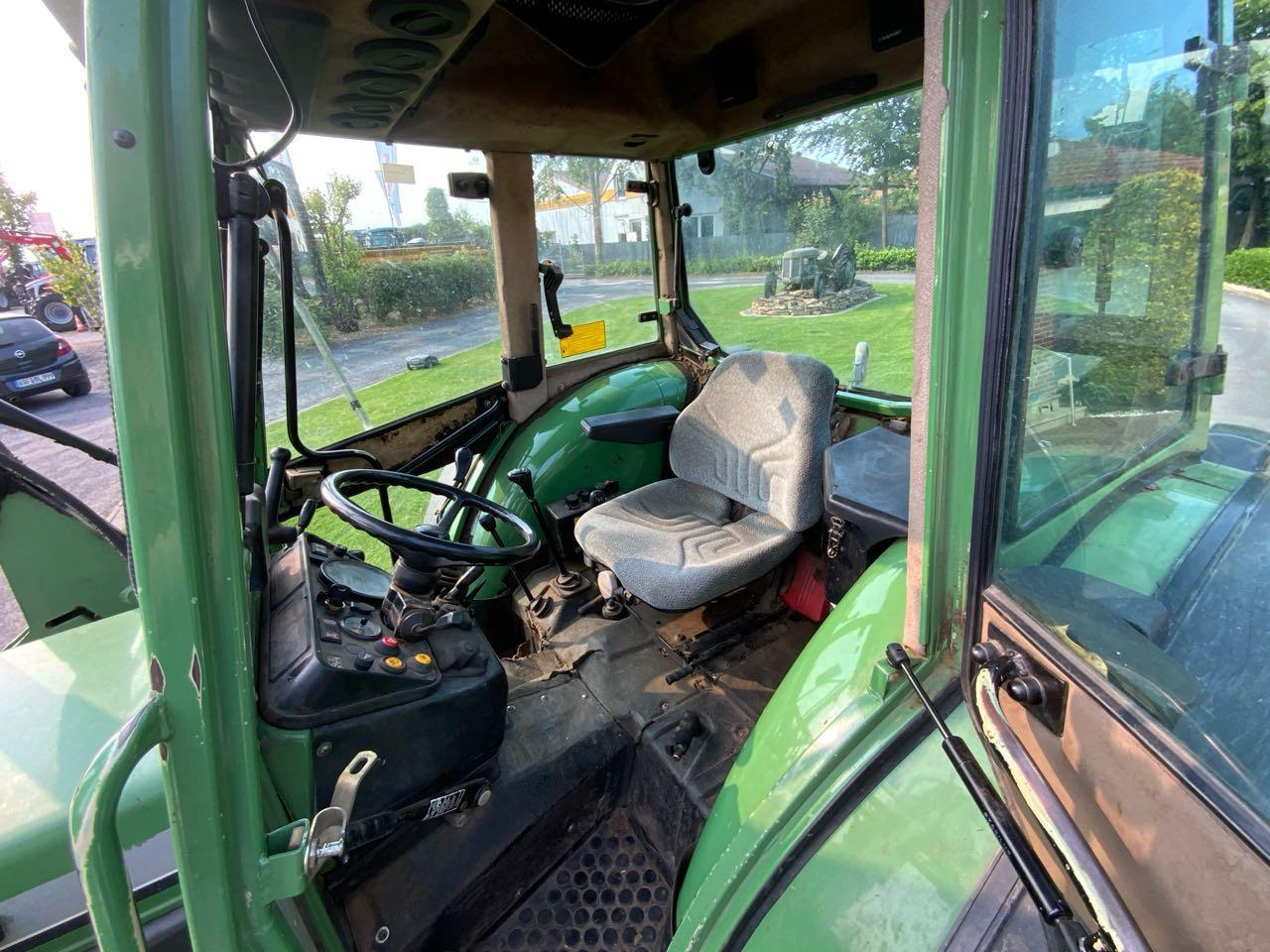 Fendt 275S - Трактор: фото 4 Fendt 275S - Трактор: фото 4