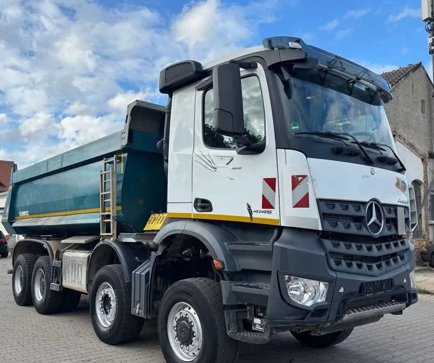 Mercedes-Benz Mercedes-Benz Arocs 4145AK 8x6 Allrad | Wywrotka Schmitz Mulda z hydrauliczną zabudową kiprującą | Euro 6c | Przebieg: 144 249 km !!!! - Самосвал: фото 3 Mercedes-Benz Mercedes-Benz Arocs 4145AK 8x6 Allrad | Wywrotka Schmitz Mulda z hydrauliczną zabudową kiprującą | Euro 6c | Przebieg: 144 249 km !!!! - Самосвал: фото 3