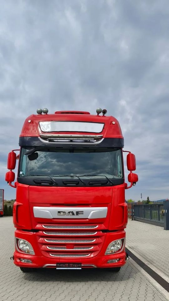 DAF XF 530 Super Space Cab | RETARDER | KLIMATYZACJA | EURO 6 | 2018 | 530 000 km - Тягач: фото 4 DAF XF 530 Super Space Cab | RETARDER | KLIMATYZACJA | EURO 6 | 2018 | 530 000 km - Тягач: фото 4