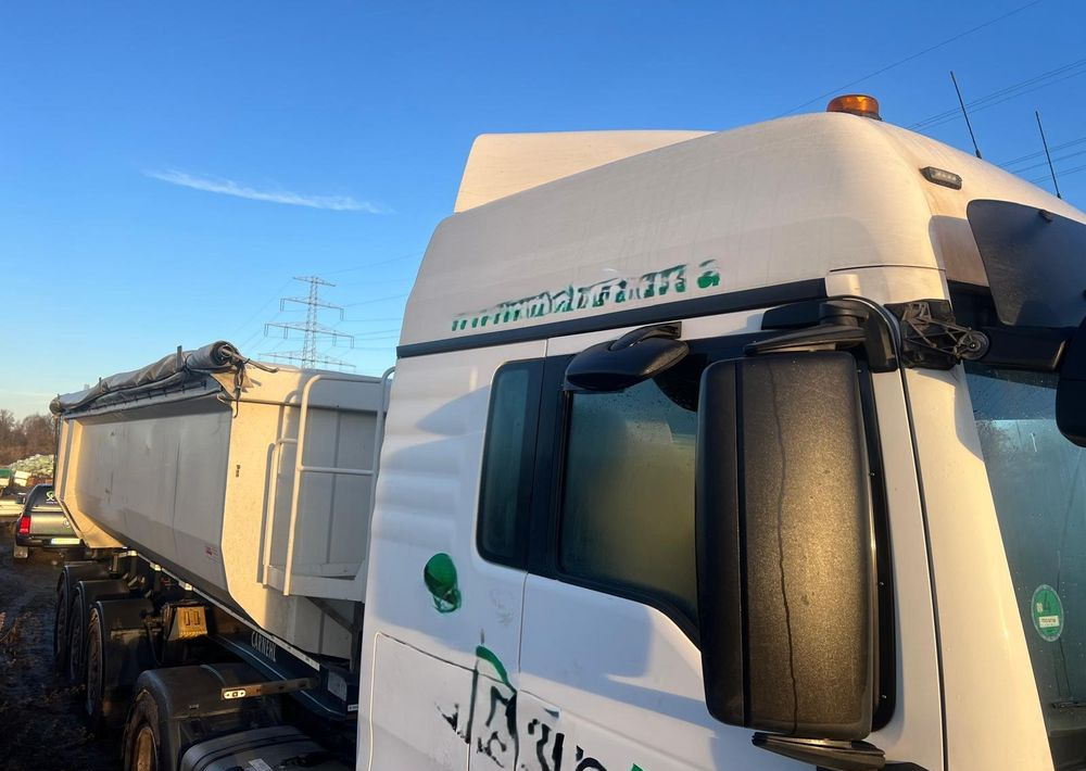 MAN TGX 500 KM (2017) / EURO 6 + Naczepa wywrotka 3-osiowa CARNEHL (2021) / oś podnoszona - Тягач, Самосвальный полуприцеп: фото 2 MAN TGX 500 KM (2017) / EURO 6 + Naczepa wywrotka 3-osiowa CARNEHL (2021) / oś podnoszona - Тягач, Самосвальный полуприцеп: фото 2