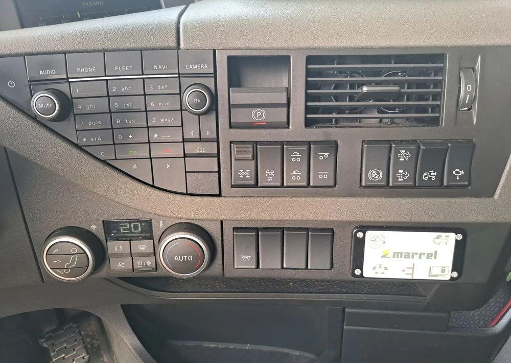 Самосвал Volvo FH 64 R510 High-Line: фото 11 Самосвал Volvo FH 64 R510 High-Line: фото 11