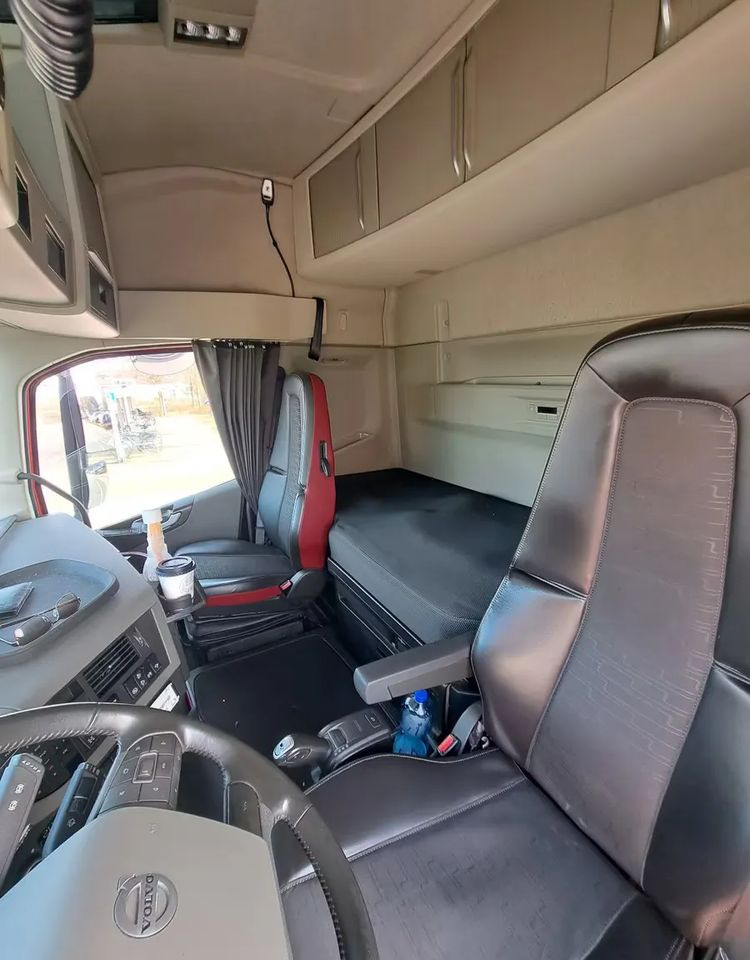 Самосвал Volvo FH 64 R510 High-Line: фото 9 Самосвал Volvo FH 64 R510 High-Line: фото 9