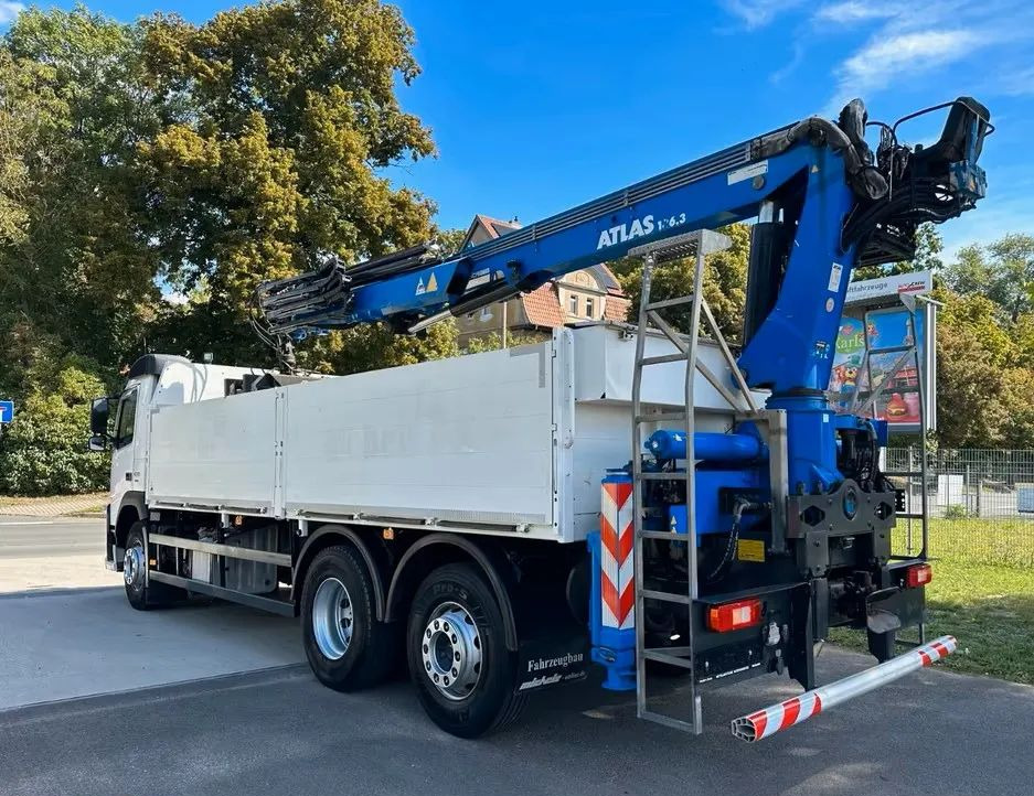 Volvo FM420 6x2 z zabudową budowlaną / oś podnoszona i skrętna / HDS Atlas / Euro 6 / 238 000 km - Грузовик бортовой/ Платформа, Автоманипулятор: фото 3 Volvo FM420 6x2 z zabudową budowlaną / oś podnoszona i skrętna / HDS Atlas / Euro 6 / 238 000 km - Грузовик бортовой/ Платформа, Автоманипулятор: фото 3