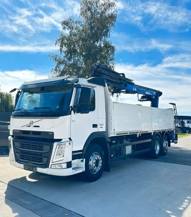 Volvo FM420 6x2 z zabudową budowlaną / oś podnoszona i skrętna / HDS Atlas / Euro 6 / 238 000 km - Грузовик бортовой/ Платформа, Автоманипулятор: фото 1 Volvo FM420 6x2 z zabudową budowlaną / oś podnoszona i skrętna / HDS Atlas / Euro 6 / 238 000 km - Грузовик бортовой/ Платформа, Автоманипулятор: фото 1