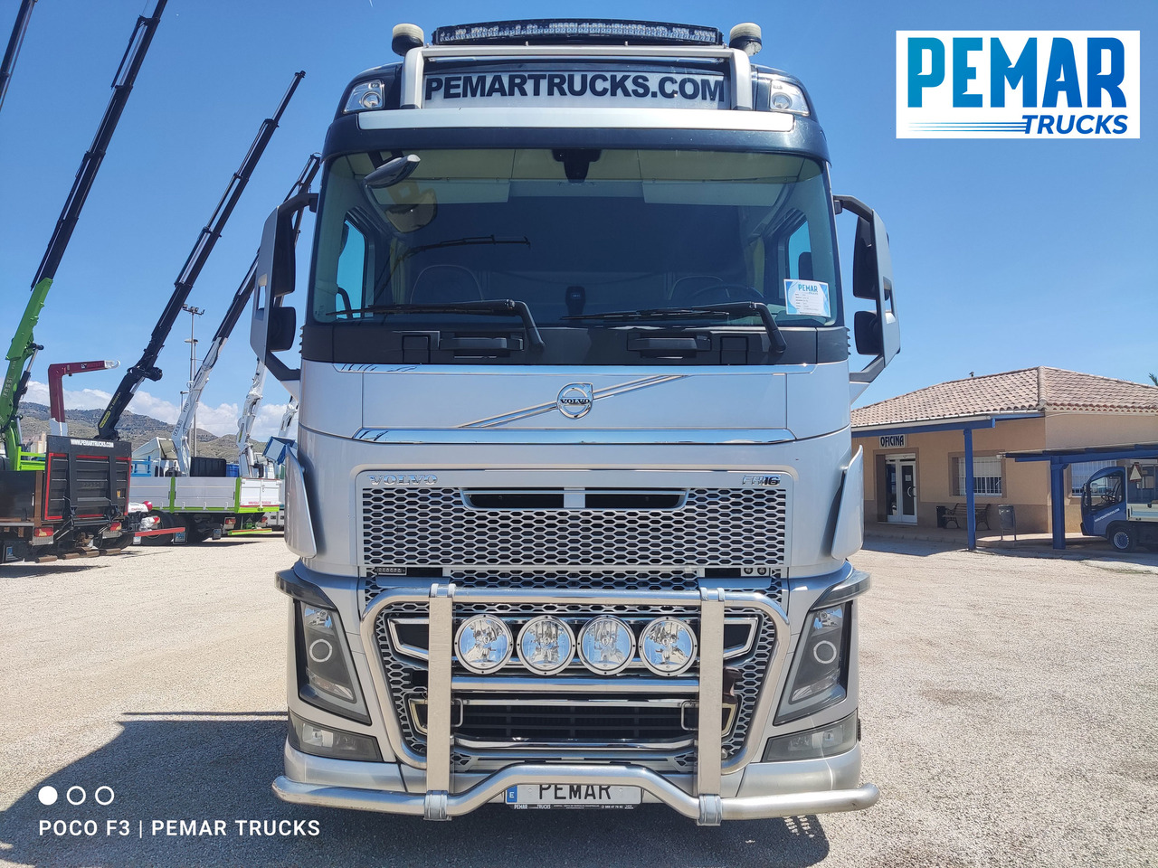 VOLVO FH16 750 8X4 PLATAFORMA CAJA ABIERTA - Грузовик бортовой/ Платформа: фото 2 VOLVO FH16 750 8X4 PLATAFORMA CAJA ABIERTA - Грузовик бортовой/ Платформа: фото 2
