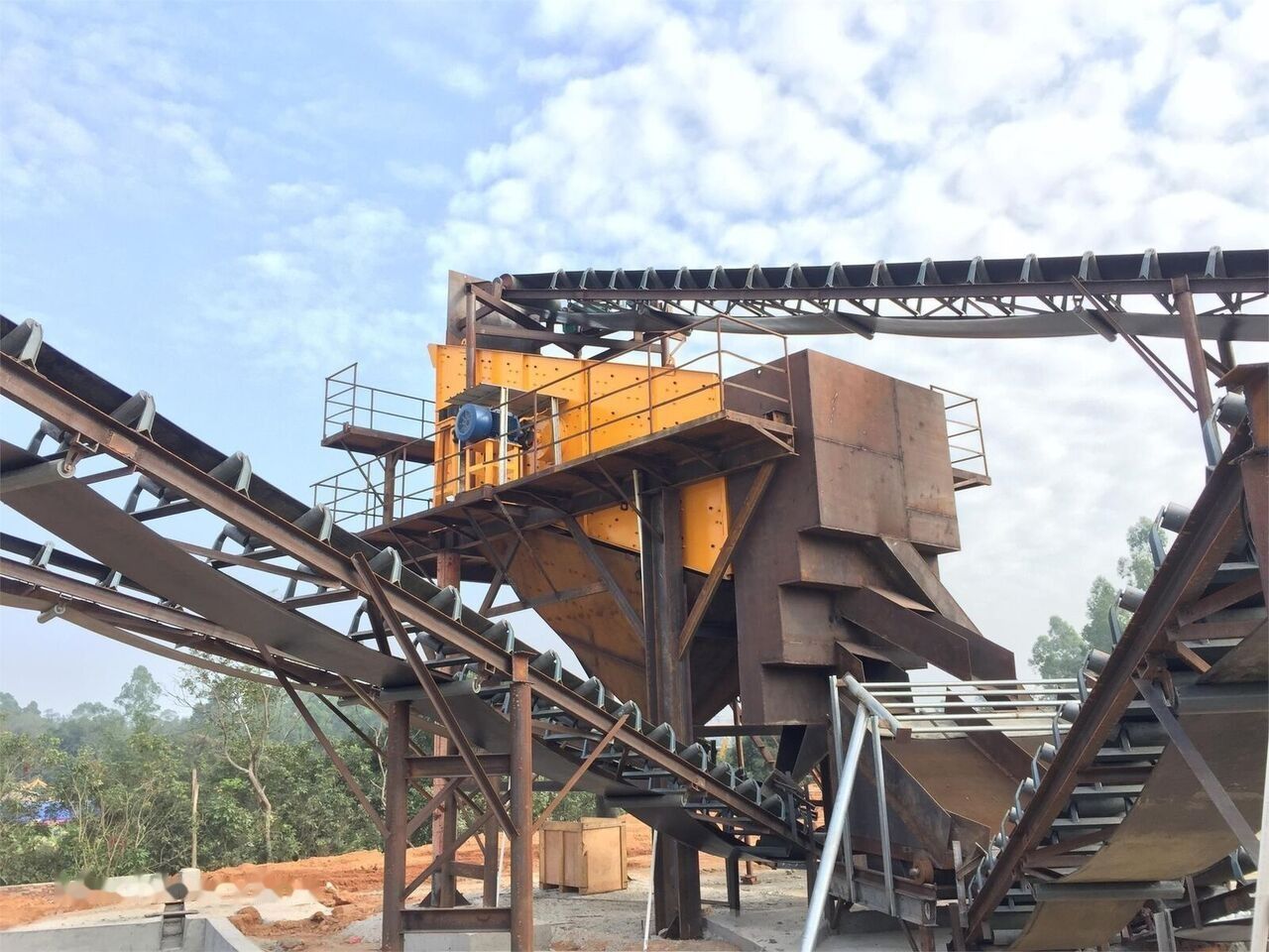 Kinglink 3YK2475 Vibrating Screening Machine | Mineral Aggregates - Грохот: фото 1 Kinglink 3YK2475 Vibrating Screening Machine | Mineral Aggregates - Грохот: фото 1