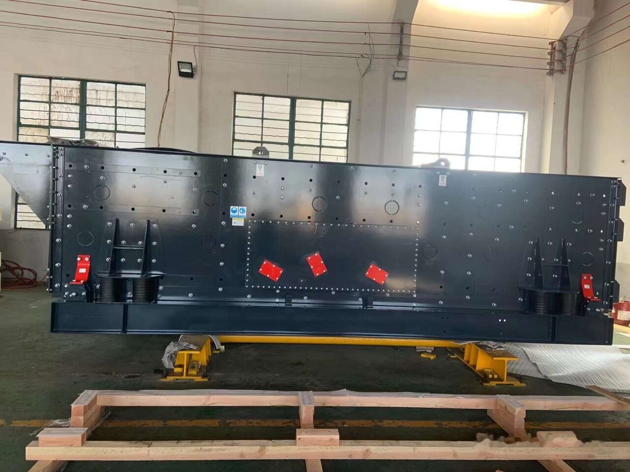 Kinglink Heavy duty Trio Type TTH Horizontal Vibrating Screen - Грохот: фото 2 Kinglink Heavy duty Trio Type TTH Horizontal Vibrating Screen - Грохот: фото 2