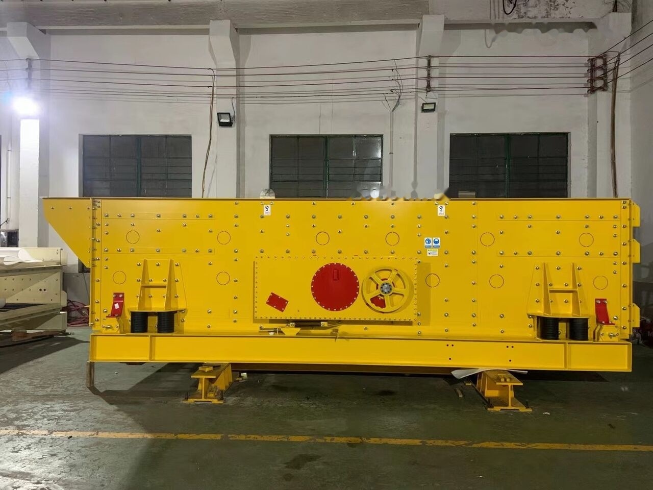 Kinglink KTH Horizontal Vibrating Screen | Triple Shafts - Грохот: фото 2 Kinglink KTH Horizontal Vibrating Screen | Triple Shafts - Грохот: фото 2