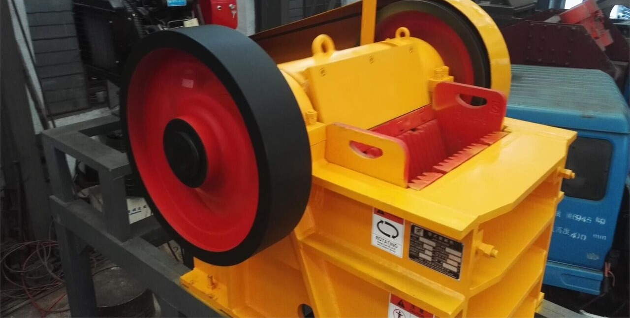 Kinglink PE250x400 Diesel Engine Skid Frame Jaw Crusher 10x16 - Щековая дробилка: фото 3 Kinglink PE250x400 Diesel Engine Skid Frame Jaw Crusher 10x16 - Щековая дробилка: фото 3