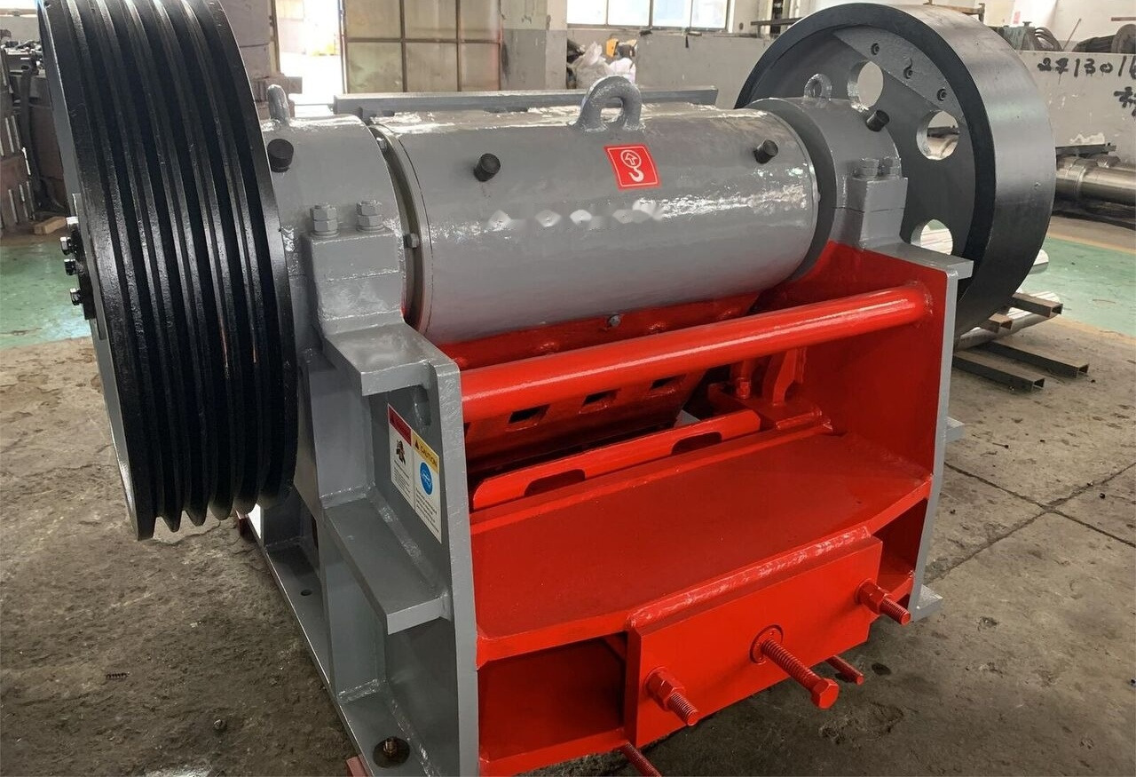 Kinglink PEX250X1000 PEX1039 River Stone Jaw Crusher - Щековая дробилка: фото 4 Kinglink PEX250X1000 PEX1039 River Stone Jaw Crusher - Щековая дробилка: фото 4