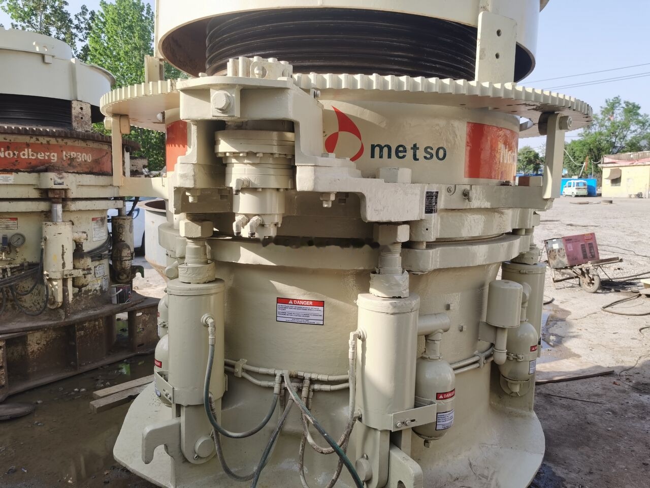 Metso HP300 - Конусная дробилка: фото 3 Metso HP300 - Конусная дробилка: фото 3