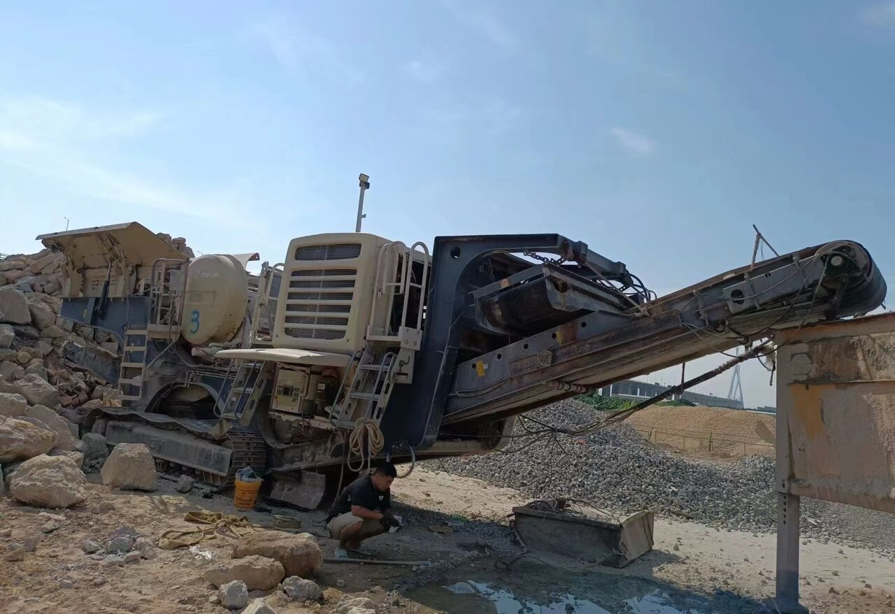Metso Lokotrack LT106 Jaw Crusher - Мобильная дробилка: фото 5 Metso Lokotrack LT106 Jaw Crusher - Мобильная дробилка: фото 5