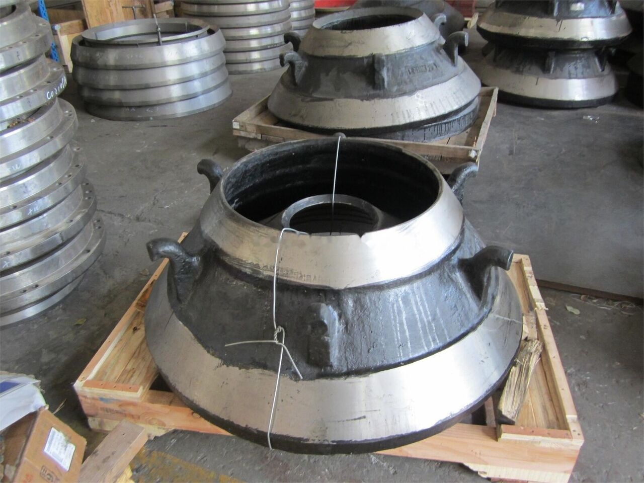 New KINGLINK BOWL FOR SYMONS/NORDBERG - Конусная дробилка: фото 4 New KINGLINK BOWL FOR SYMONS/NORDBERG - Конусная дробилка: фото 4