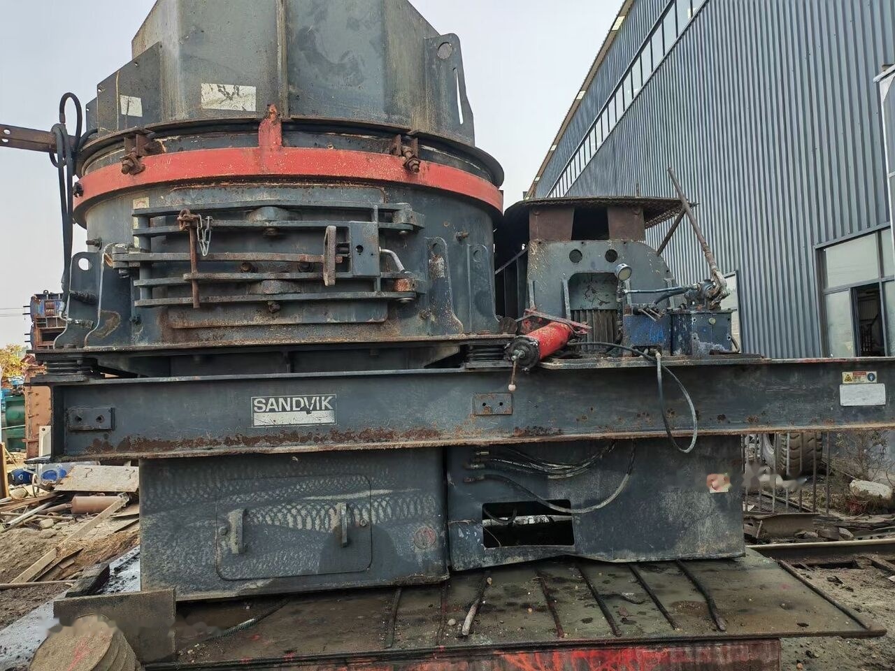 Sandvik CV117 VSI Crusher - Ударная дробилка: фото 1 Sandvik CV117 VSI Crusher - Ударная дробилка: фото 1