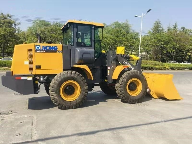 XCMG LW300FN Wheel loader | Mining | Quarry - Колёсный погрузчик: фото 2 XCMG LW300FN Wheel loader | Mining | Quarry - Колёсный погрузчик: фото 2