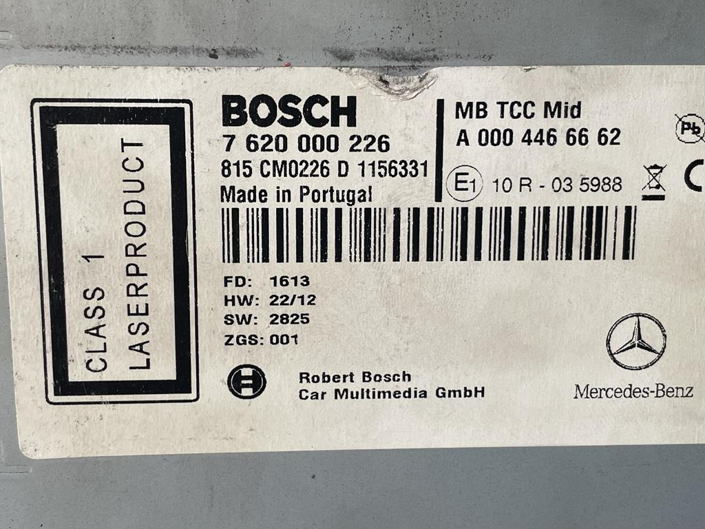 BOSCH RADIO FOR MERCEDES ACTROS MP4 - A 0004466662 - Кабина и интерьер для Грузовиков: фото 3 BOSCH RADIO FOR MERCEDES ACTROS MP4 - A 0004466662 - Кабина и интерьер для Грузовиков: фото 3