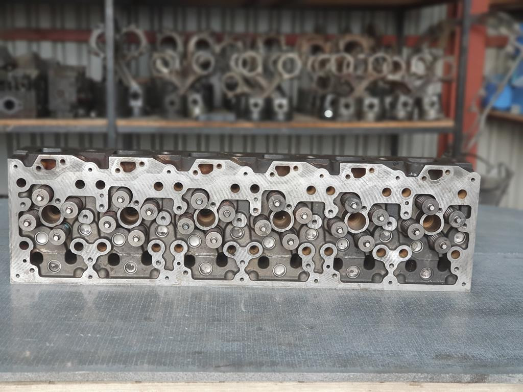 MAN TGM COMMONRAIL 6 CYLINDERS - Головка блока для Грузовиков: фото 3 MAN TGM COMMONRAIL 6 CYLINDERS - Головка блока для Грузовиков: фото 3