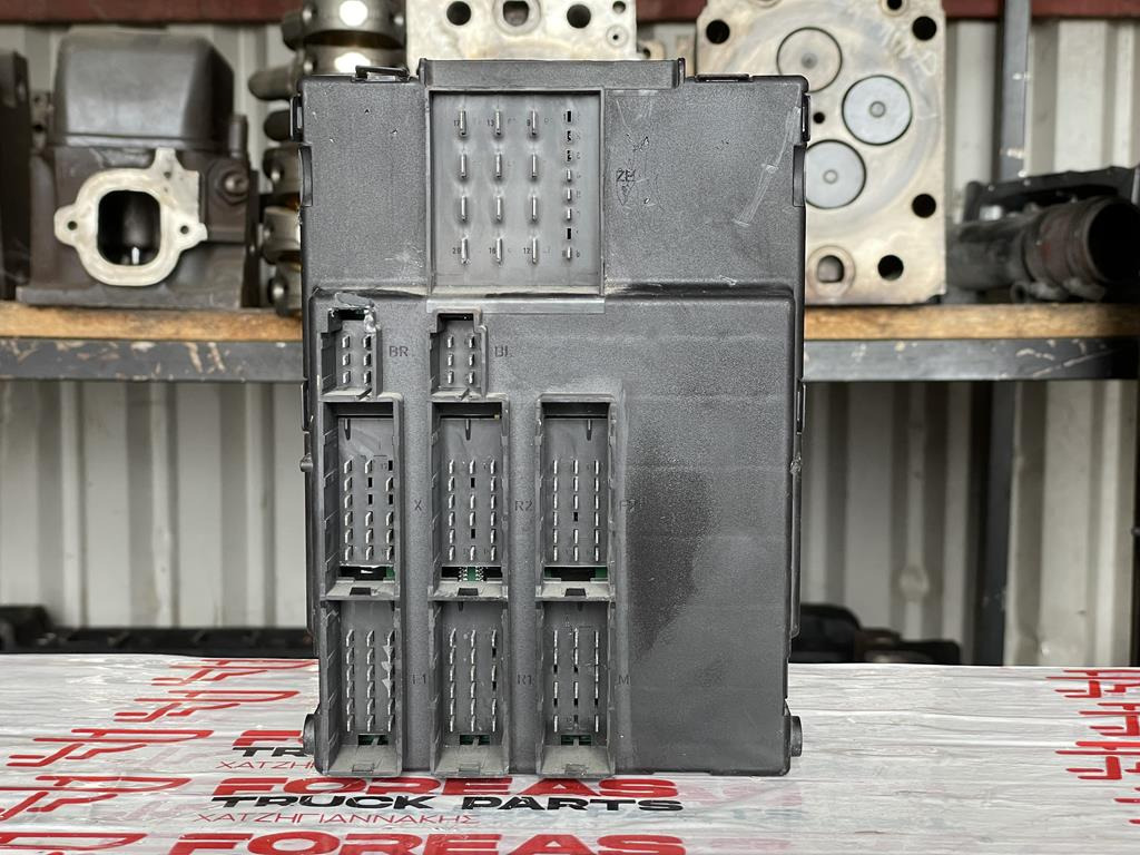 MAN ZBR 2 - 81.25806-7105 - Блок управления для Грузовиков: фото 2 MAN ZBR 2 - 81.25806-7105 - Блок управления для Грузовиков: фото 2