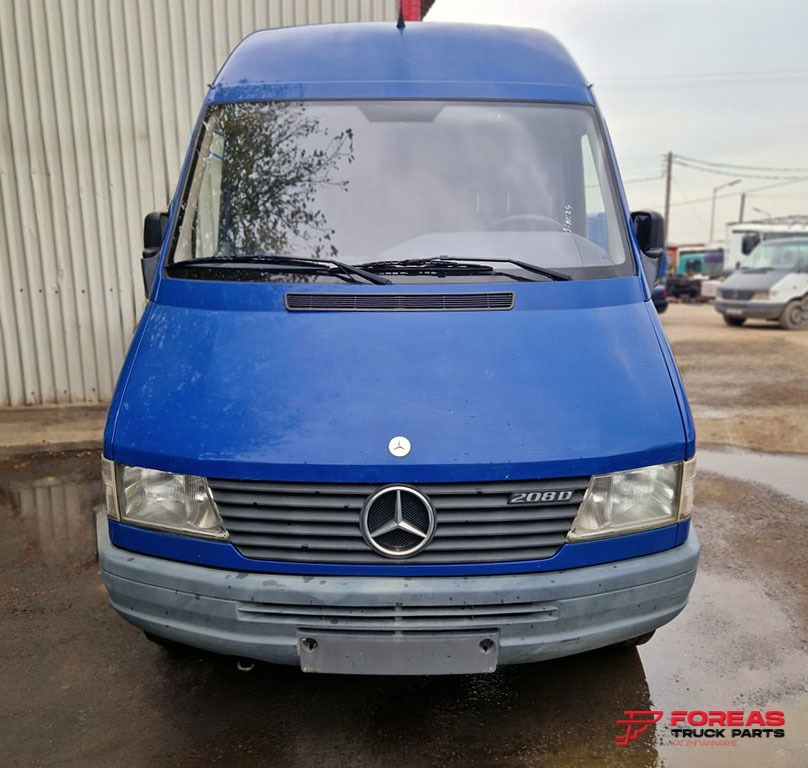 MERCEDES SPRINTER OM601 - Кабина для Лёгких коммерческих автомобилей: фото 2 MERCEDES SPRINTER OM601 - Кабина для Лёгких коммерческих автомобилей: фото 2
