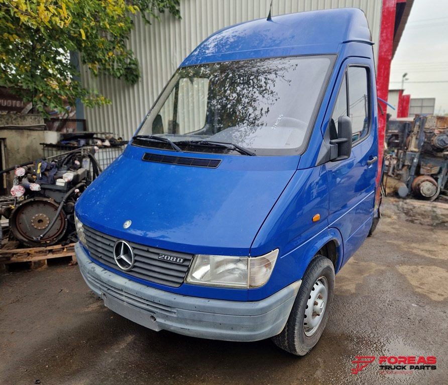 MERCEDES SPRINTER OM601 - Кабина для Лёгких коммерческих автомобилей: фото 1 MERCEDES SPRINTER OM601 - Кабина для Лёгких коммерческих автомобилей: фото 1