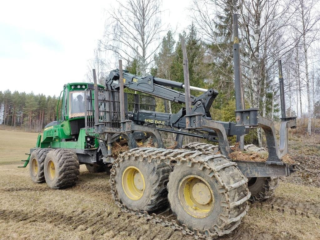 John Deere 1210 G - Форвардер: фото 3 John Deere 1210 G - Форвардер: фото 3