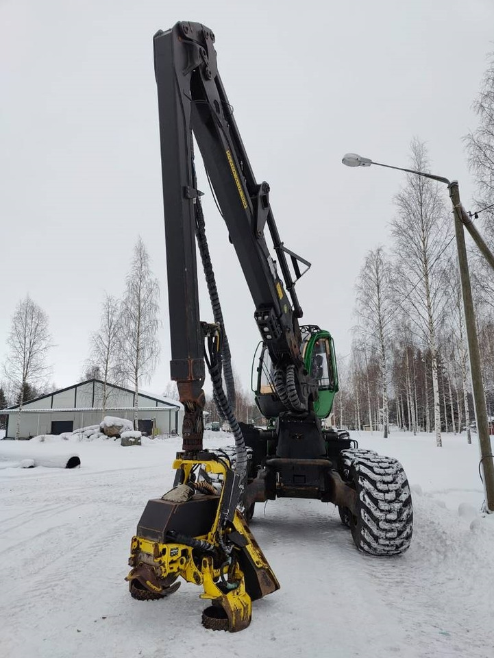 Харвестер John Deere 1270 G: фото 8 Харвестер John Deere 1270 G: фото 8